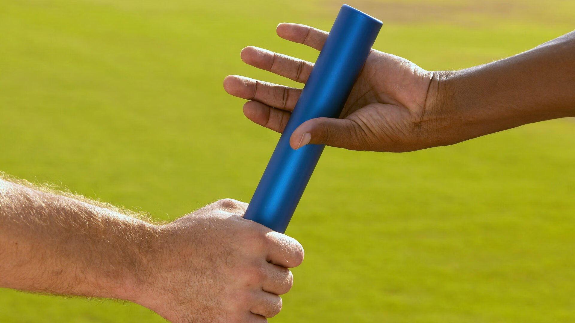 世界拳击金腰带争霸赛深圳站 中国拳王闪电击倒挑战者成功卫冕，全国拳击金腰带